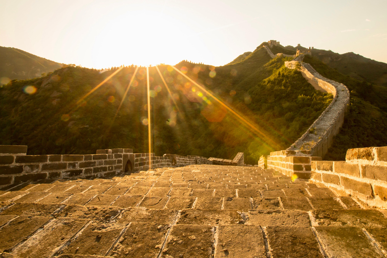 Beijing：Jingshanling Great Wall Trekking Tours with Options Jingshanling Wall Tour with Hutong Food Tour