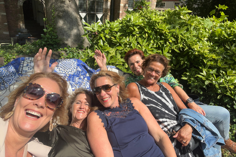 Delft Pub Crawl: Compete, Explore, Enjoy!