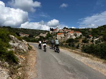 Geführte E-Bike Tour auf der Insel Hvar