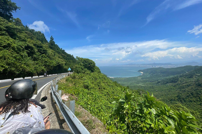 Hue nach Hoi An Easy Rider Tour: Abenteuer am Hai Van Pass