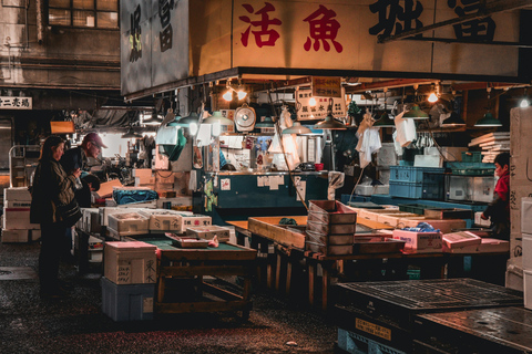 Tokio: Ganztagestour Private Tour mit dem PremiumwagenGanztägige Immersive Tokyo: Tour im Privatwagen