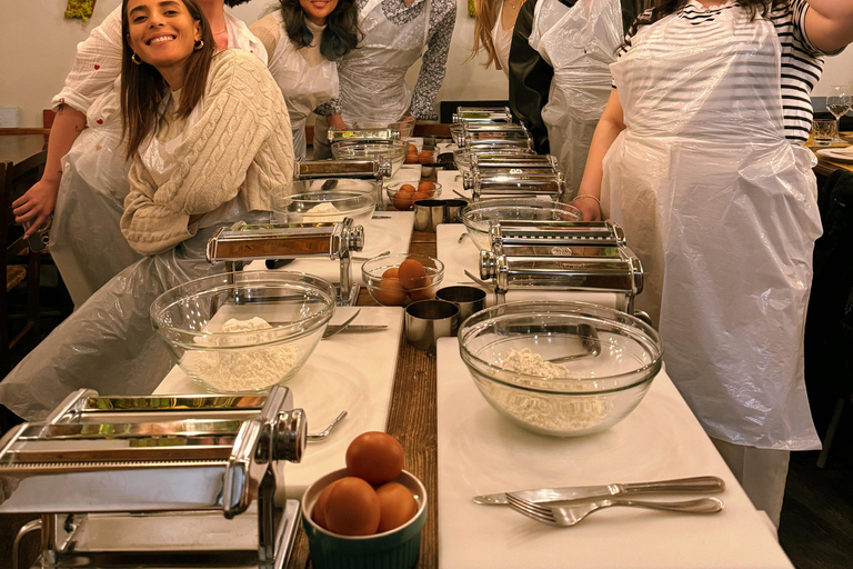 Rome: Pasta & Tiramisu Cooking Class Near the Vatican with Wine & Gelato Rome: Pasta & Tiramisu Cooking Class with Fine Wine, Gelato, and Limoncello
