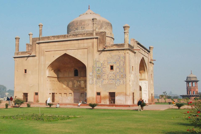 Tour a pie por las joyas ocultas y el patrimonio de Agra