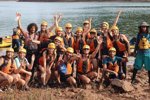 Foz do Iguaçu: Guided Canoeing and Waterfalls Expedition