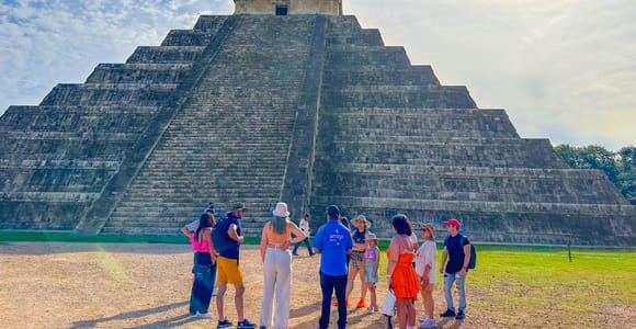 Cancun: Chichen Itza Early Access Guided Tour