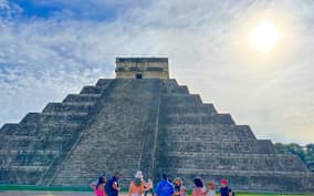 Cancun: Chichen Itza Early Access Guided Tour