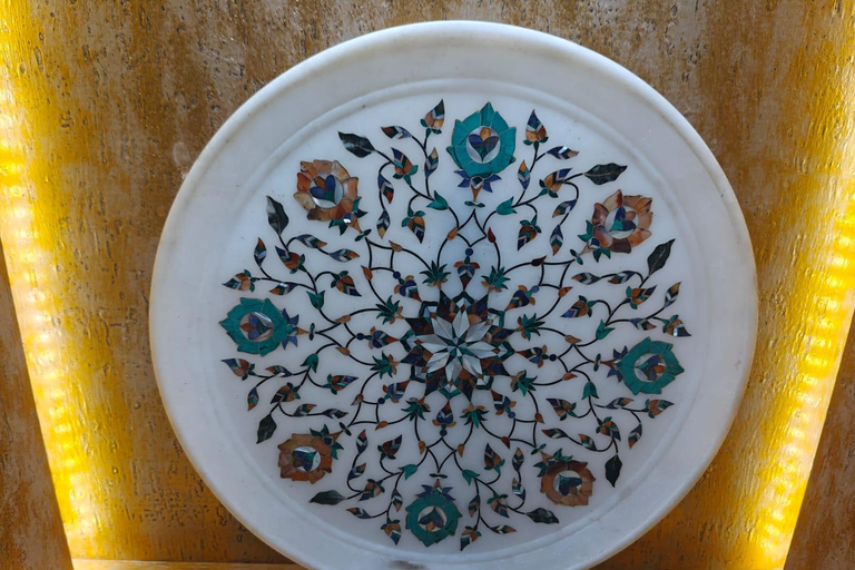 جولة في حرفيي التراث في أغرا مع إطلالة أيقونيةجولة بدون تذاكر دخول إلى الآثار - ادفع عند الدخول