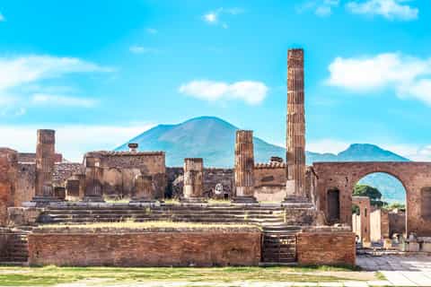 Pompeii: Archaeological Park Tour with Skip-the-Line Entry