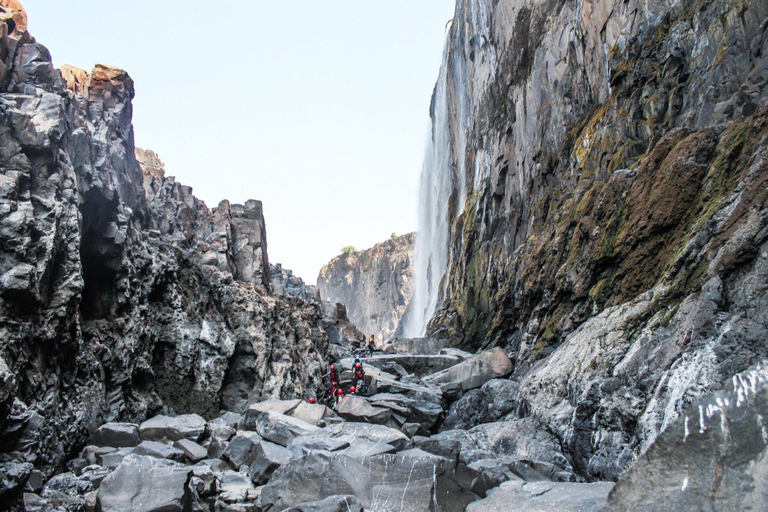 Livingstone: Victoria Falls Swim & Boat Tour with Pickup