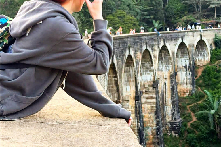 Kandy To Nanuoya Drop Tour & Morning 9.00 Ella Train Ride Kandy To Nanuoya Drop By Car & Morning Ella Train Ride 02