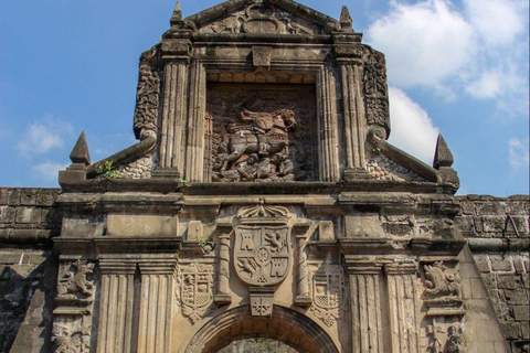 Intramuros Guided Tour with Destileria Limtuaco Visit
