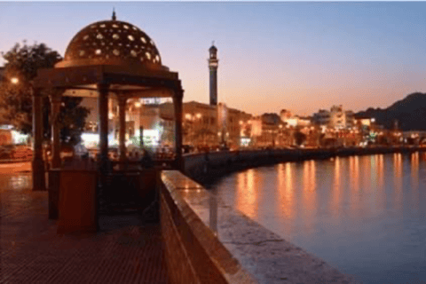 Muscat: city tour with local guide and pick up Evening city tour