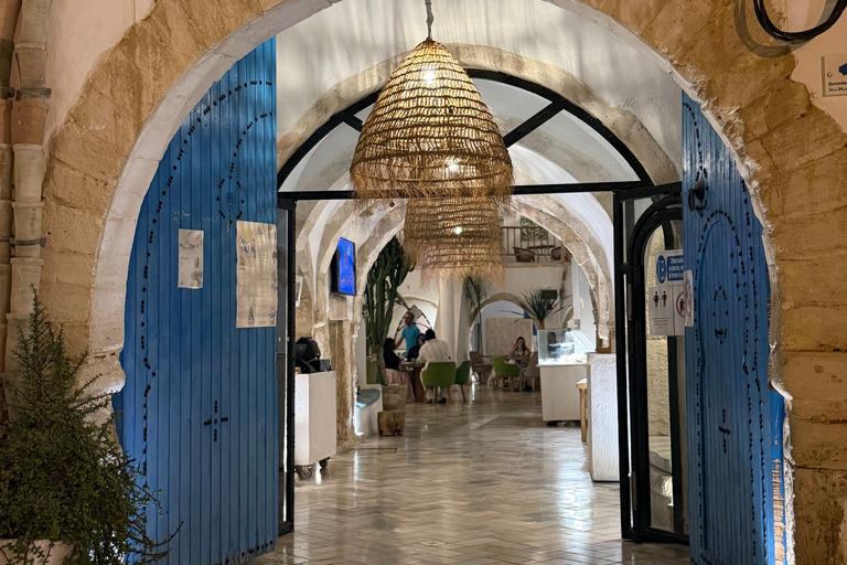 Djerba Night Walk: Sunset, Souks & Street Food Experience