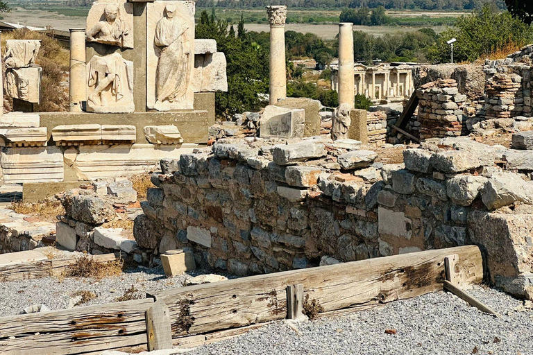 Ephesus All Inclusive Private Tour with Turkish Bath & Lunch