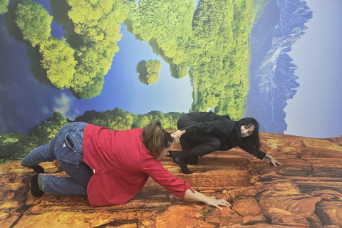 Bucharest: 3D Museum Velonova Mirage Entry Ticket