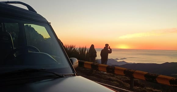Madeira: Pico do Arieiro Sunrise Tour and Balcoes Walk