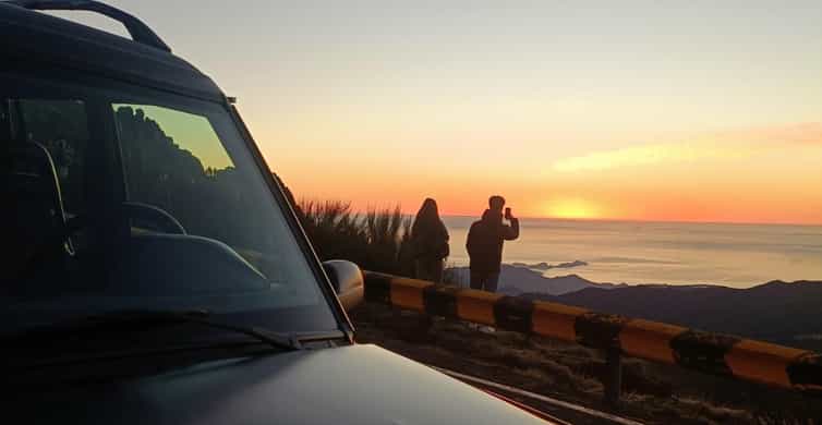 Pico do Arieiro sunrise tour with Balcões levada walk