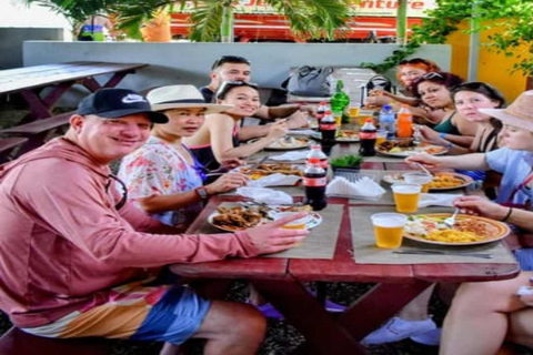 Puerto Plata: Excursão às Cachoeiras de Damajagua com almoçoPuerto Plata: Excursão às Cataratas de Damajagua com almoço