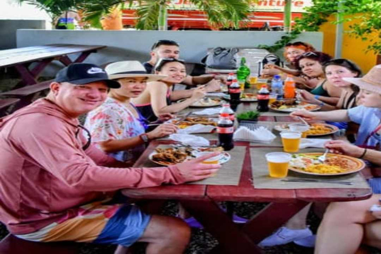 Puerto Plata: Excursão às Cachoeiras de Damajagua com almoçoPuerto Plata: Excursão às Cataratas de Damajagua com almoço