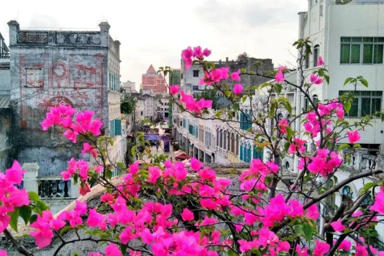 Haikou: tour in autobus di 4 giorni sull&#039;isola di Hainan con hotelHaikou: 4-Day Hainan Island Bus Tour with Hotel