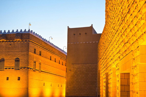 Riyad: Stadsrondleiding van een hele dag met Murraba Palace en Souk Tour