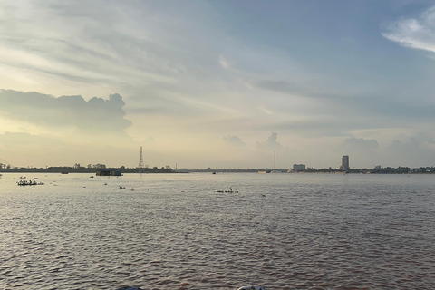 Ben Tre My Tho Delta del Mekong Tour Privado Con Guía LGBTEl almuerzo está excluido