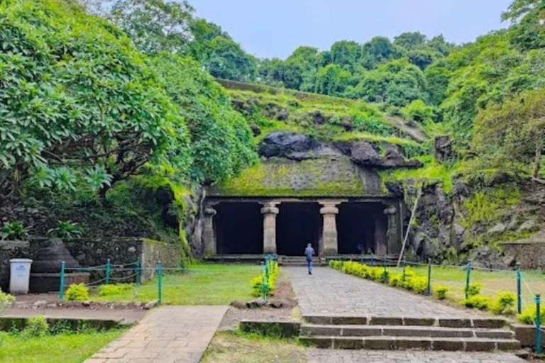 Mumbai: Elephanta Caves Guided Tour with Ferry & Lunch