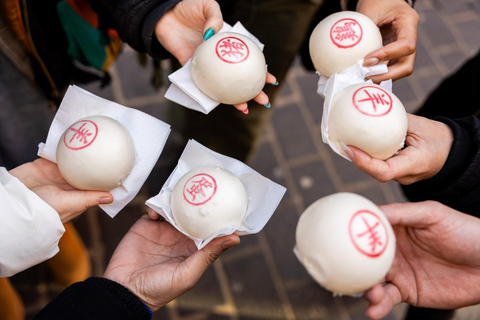 London's Best Bites: Soho & Chinatown Food Tour