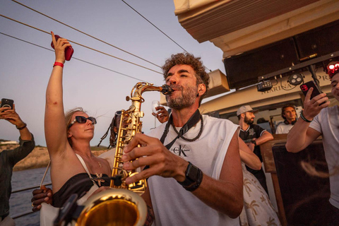 San Antonio: Sunset Boat Tour with Live Music & Drinks