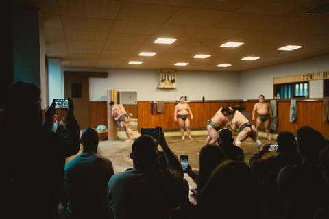 Tokio: Sumo Ochtendtraining in Sumida StadTokio: Sumo Ochtend Oefentour op Sumida