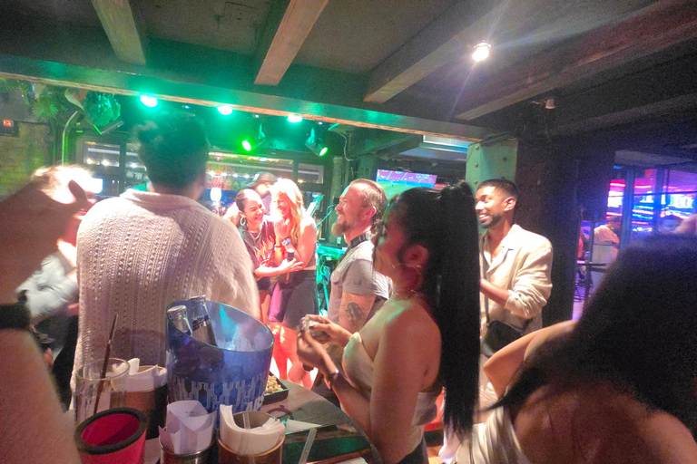 Bangkok Nightlife Tour: Sunset Rooftop, Tuk Tuk, Bar Crawl