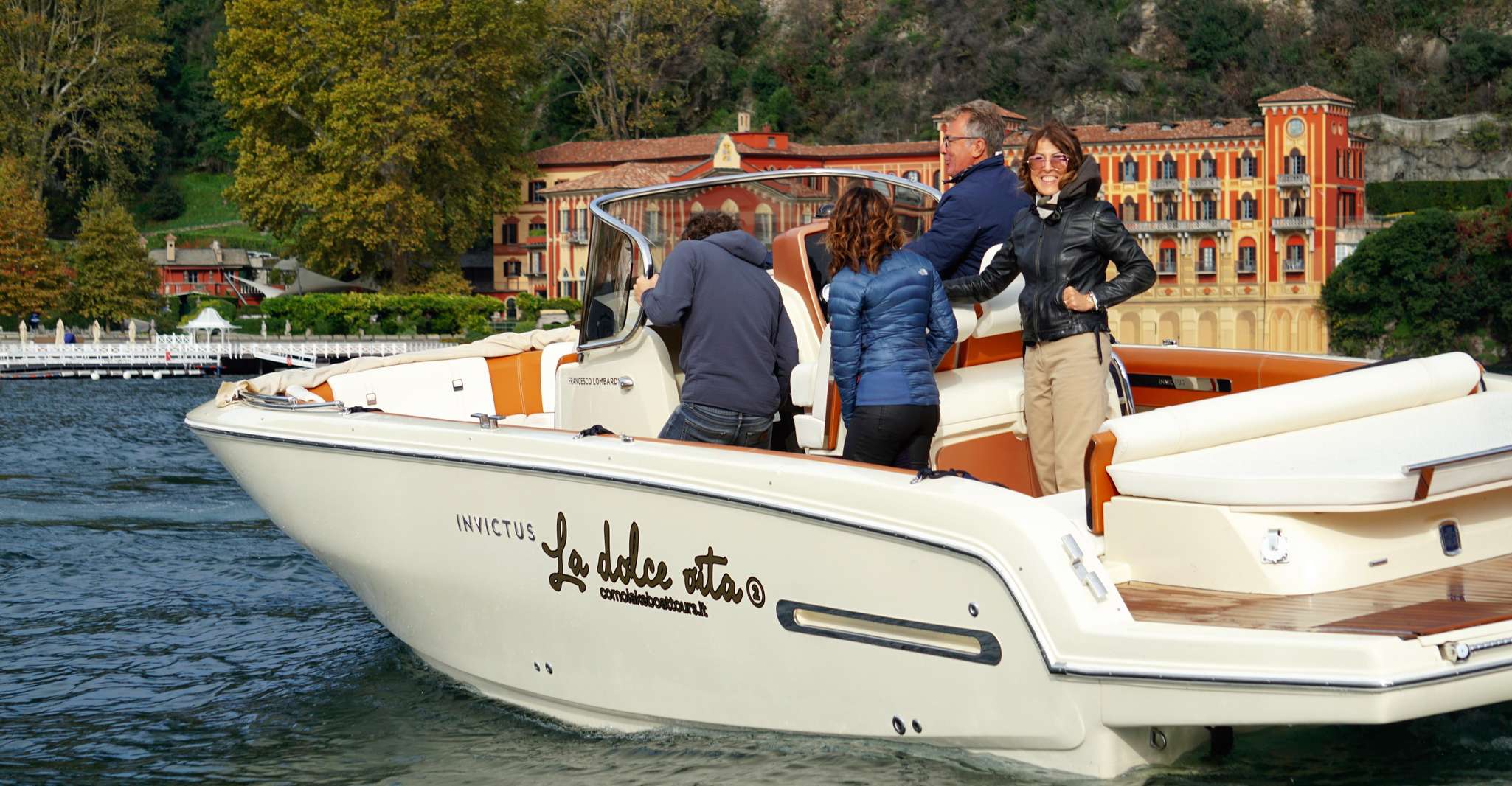 Lac Côme, Rêveur Visite privée 1 heure bateau Invictus - Hizvo
