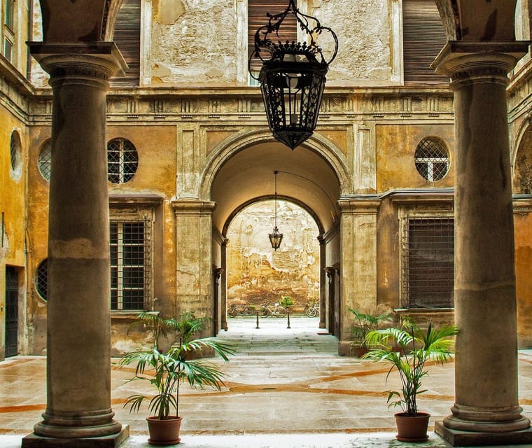 Bologna, Walking In-App Audio Tour on Your Phone (ENG) - Housity