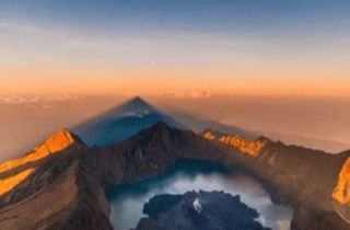 Rinjani: 3 Tage/2 Nächte Trekking zum Gipfelsee & heiße Quellen