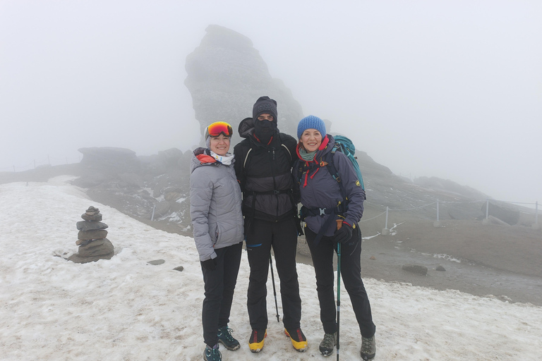 Brasov: Malaiesti Mountain Hut Guided Hike