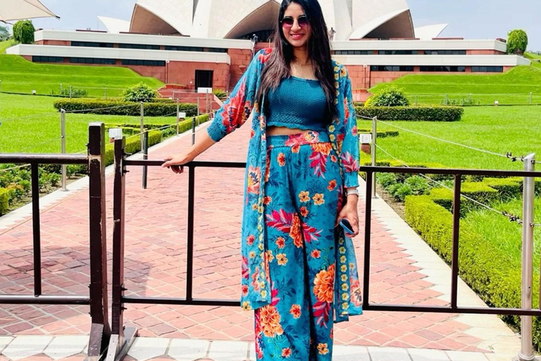 Visite guidée d'une jounée des monuments de Delhi avec guide et transferts