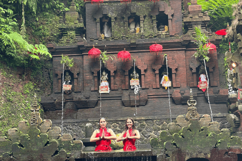 Bali: Taman Pecampuhan Sala Temple Melukat Ceremony