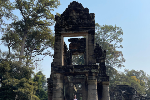 3 Days Temple Tour: Sunrise, Sunset, and Fishing Village