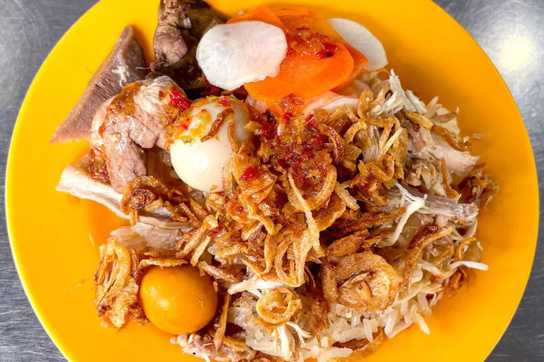 Ho Chi Minh City: Michelin Food Tour with Live Music Group Tour (Spanish)