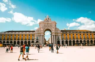 Von der Algarve aus: Lissabon Stadtrundfahrt mit Shopping
