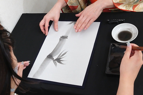 Kyoto: Sumi Ink and Brush Calligraphy Experience