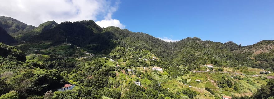 Randonnée à la levada de Referta : découvrez la campagne paisible de Madère