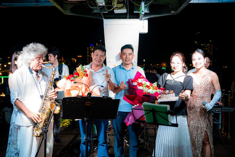 Da Nang: Crociera Poseidon con cena e spettacolo del ponte del dragoIngresso combinato e bevande (senza cibo)