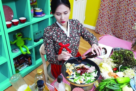 Seúl: clase de cocina coreana en un recorrido local por el mercado y el hogar