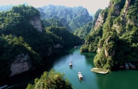 Tour del pacchetto Zhangjiajie privato a 4 giorni che include i biglietti - Housity