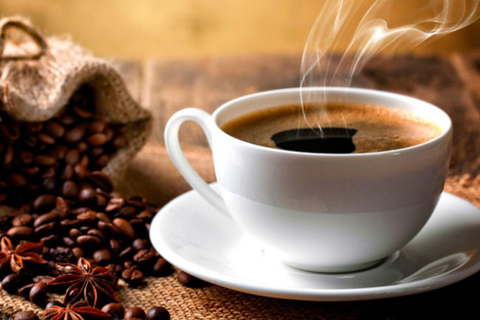Panama City: Casco Viejo Morning Walk & Tastings