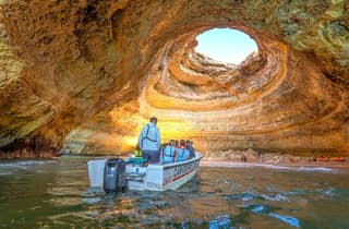 De Carvoeiro: grottes de Benagil et excursion en bateau à Praia da Marinha