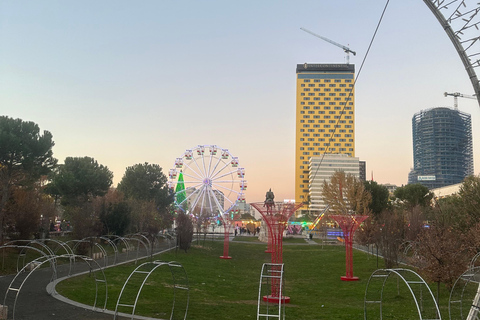 Tirana: Wandeltour langs bezienswaardigheden in het historische centrum