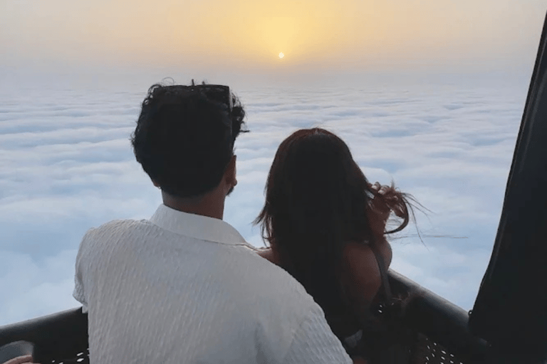 Marrakech: giro romantico in mongolfiera e colazione berbera