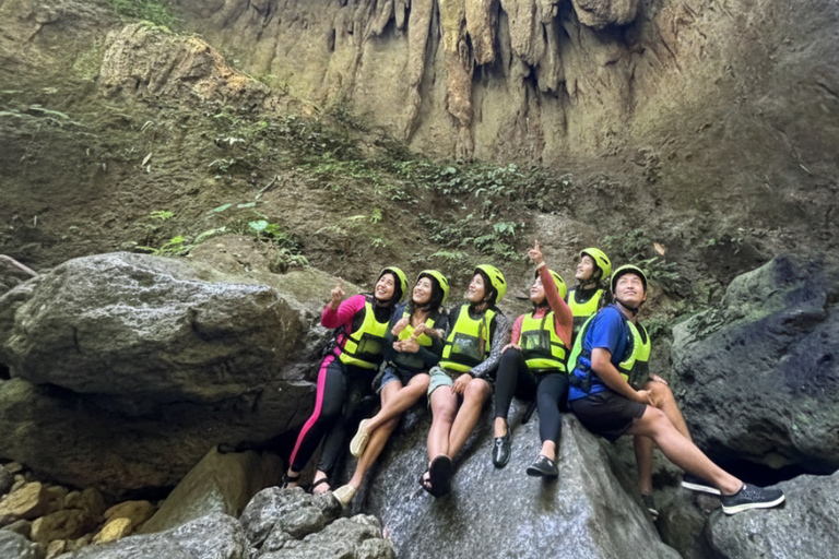 Dumaguete: Kawasan Canyoneering Adventure with Lunch Pick-up inside Dumaguete